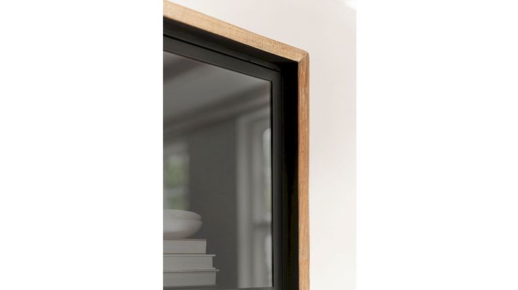 DTP Home Metropole Vitrinekast