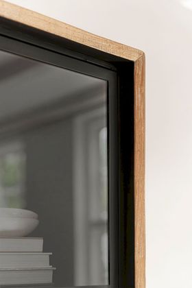 DTP Home Metropole Vitrinekast