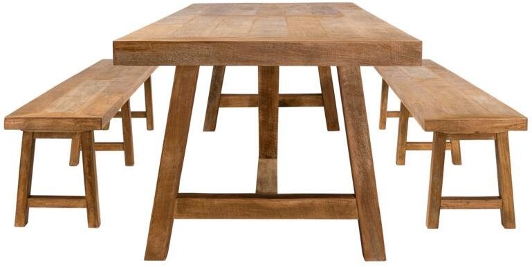 DTP Home Monastery Eettafel