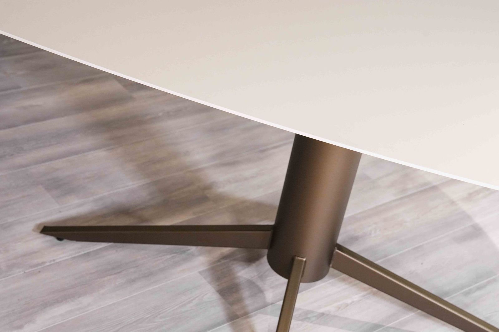 Eijerkamp Collectie Kiezel Eettafel