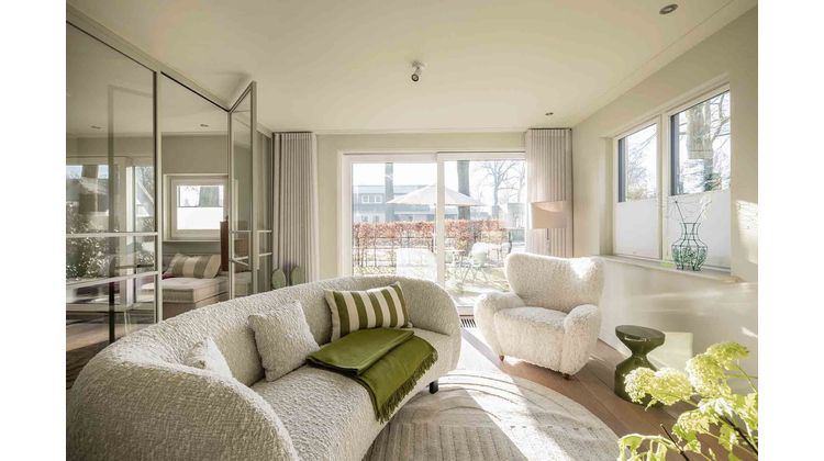 Eijerkamp Collectie Loek Elementenbank