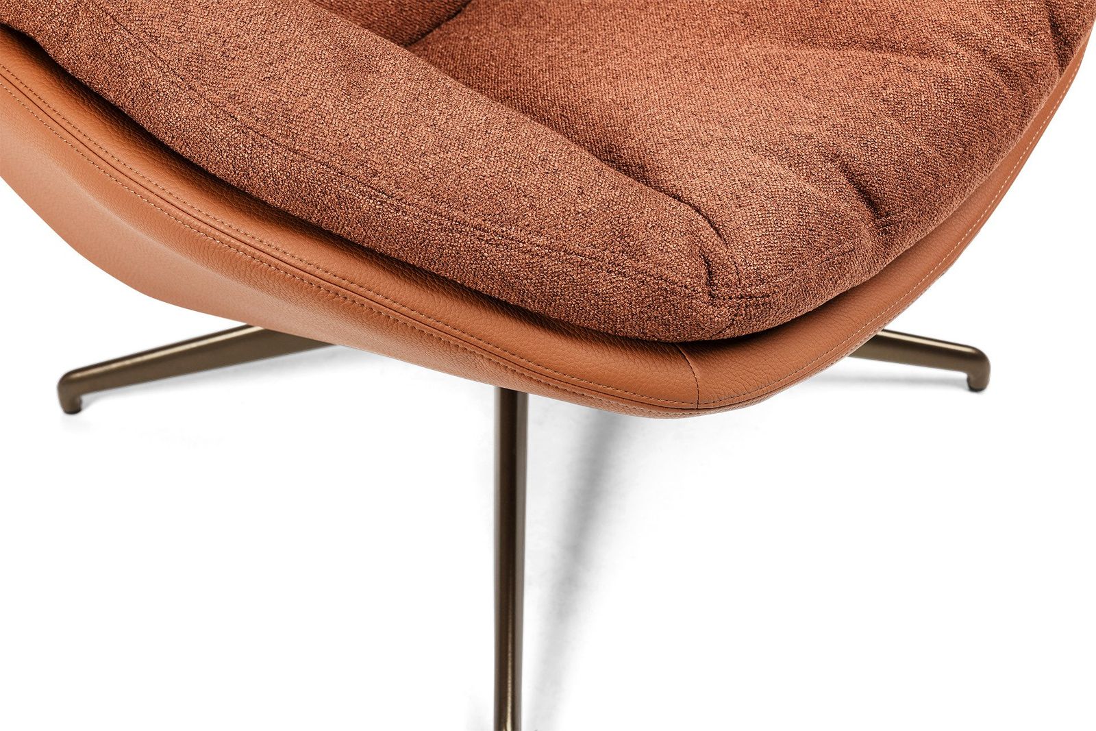 Eijerkamp Collectie Mila Fauteuil