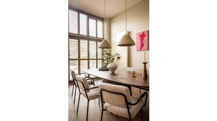 Eleonora Aron Bruin Eettafel