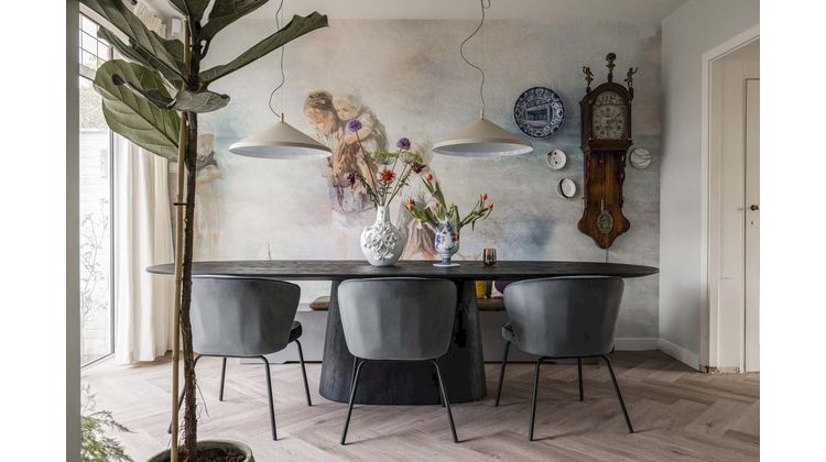 Eleonora Aron Zwart Eettafel
