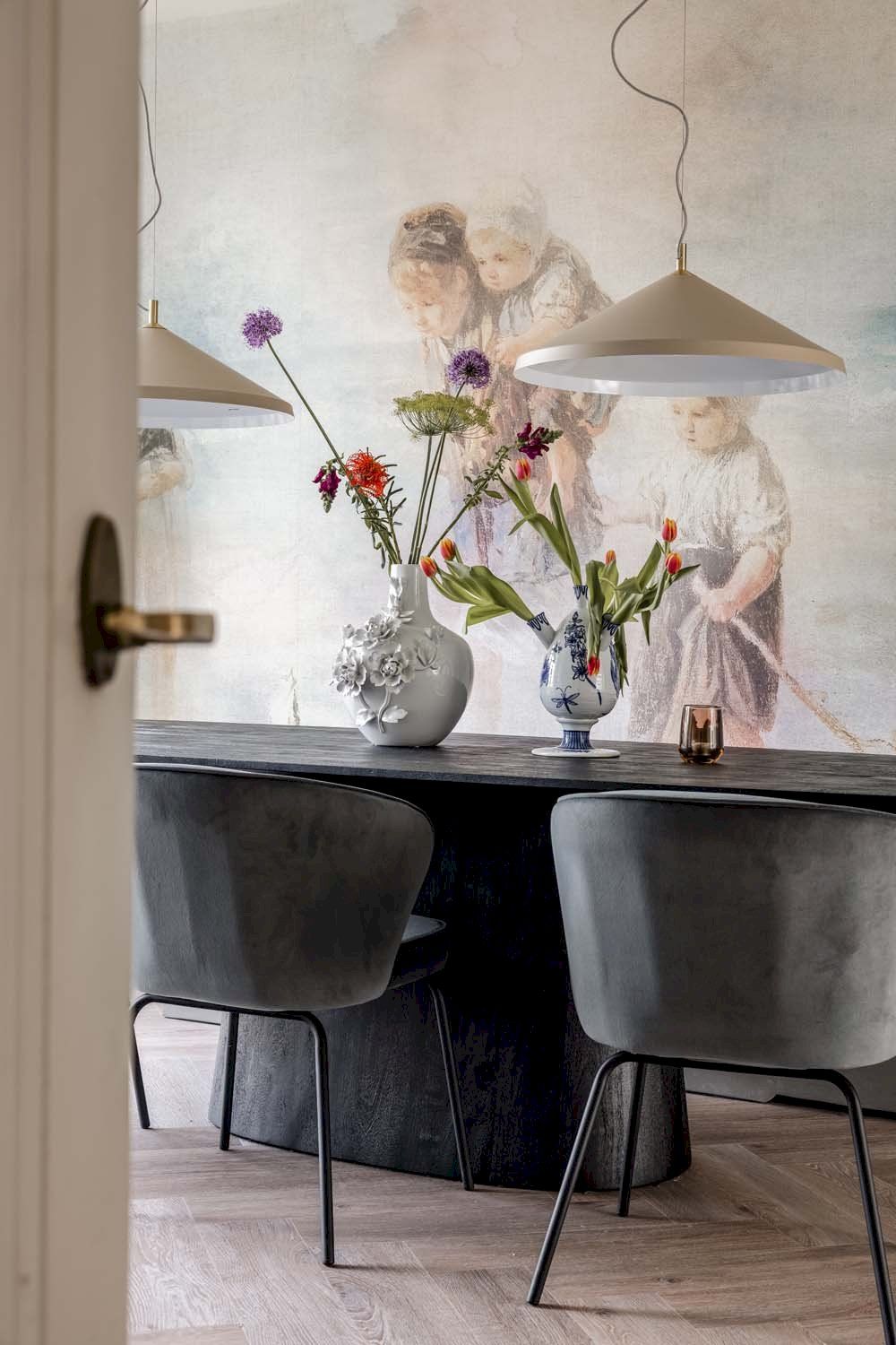 Eleonora Aron Zwart Eettafel