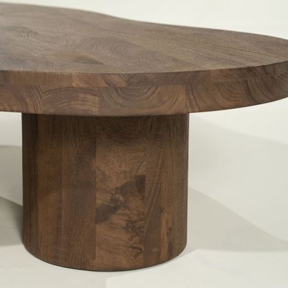 Eleonora Charlie Salontafel