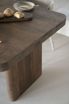 Eleonora Edward Eettafel