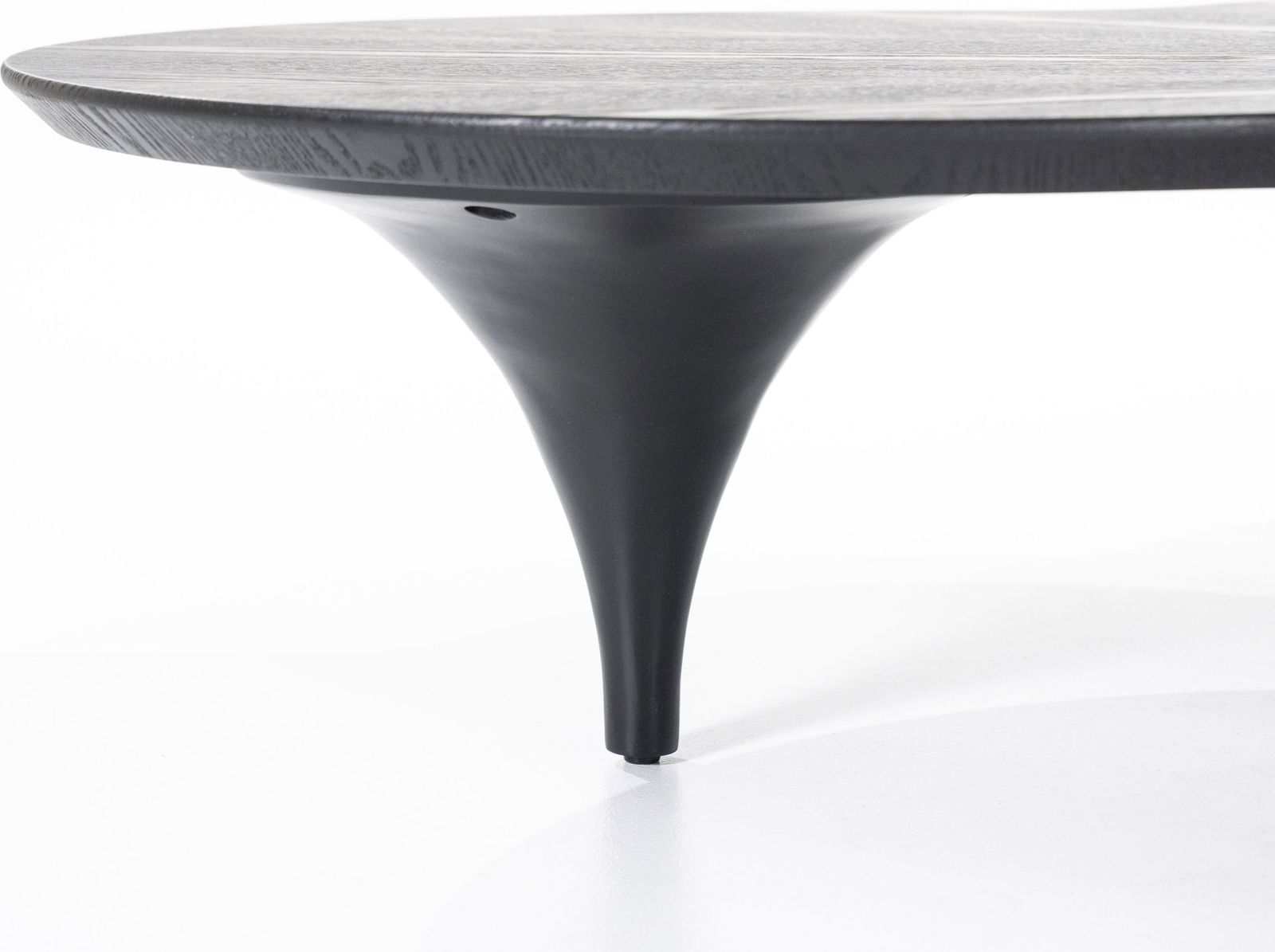 Eleonora Fay Salontafel