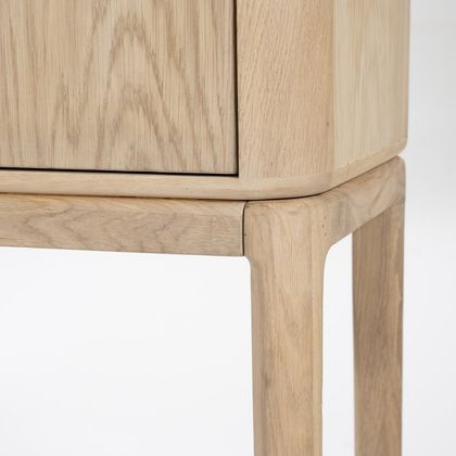 Eleonora Harvey Kabinet
