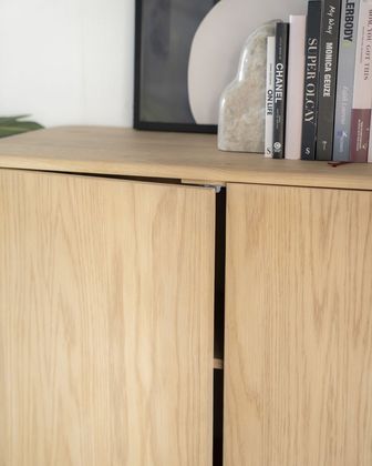 Eleonora Harvey Kabinet