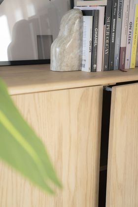 Eleonora Harvey Kabinet