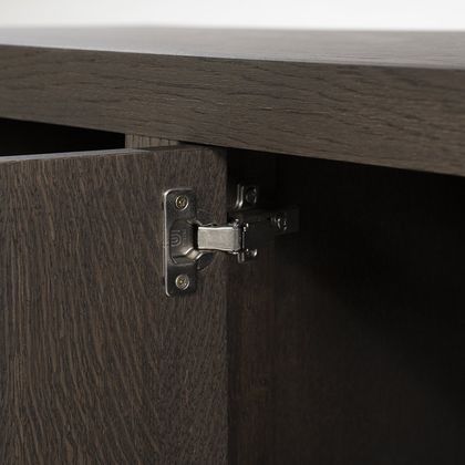 Eleonora Helsinki Bruin Dressoir