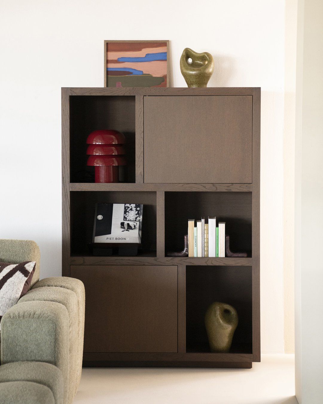 Eleonora Helsinki Bruin Kabinet
