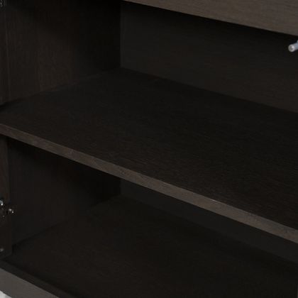 Eleonora Helsinki Bruin Kabinet