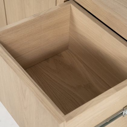 Eleonora Helsinki Naturel Dressoir