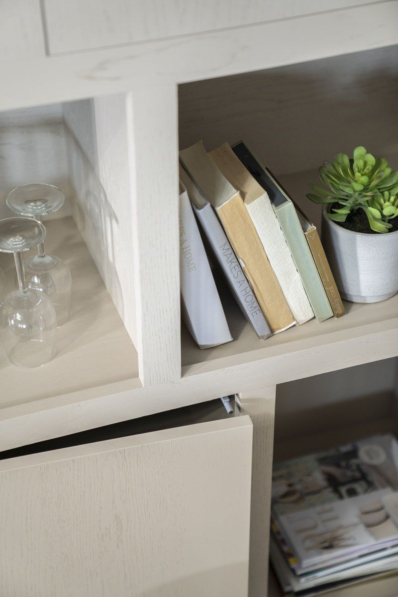 Eleonora Helsinki Taupe Kabinet