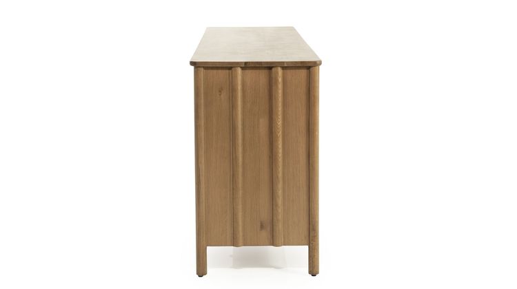 Eleonora Jake Dressoir