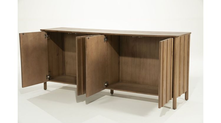 Eleonora Jake Dressoir