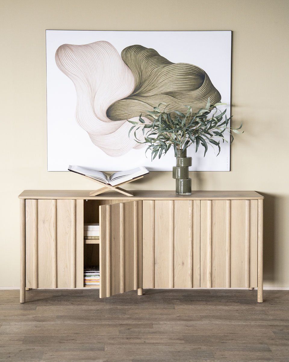 Eleonora Jake Dressoir