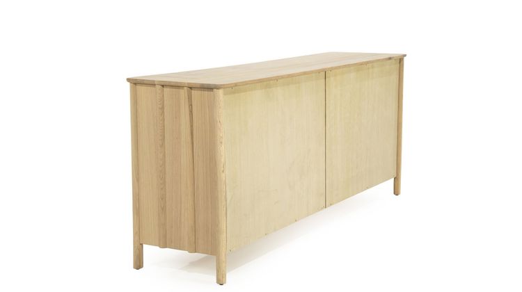 Eleonora Jake Dressoir