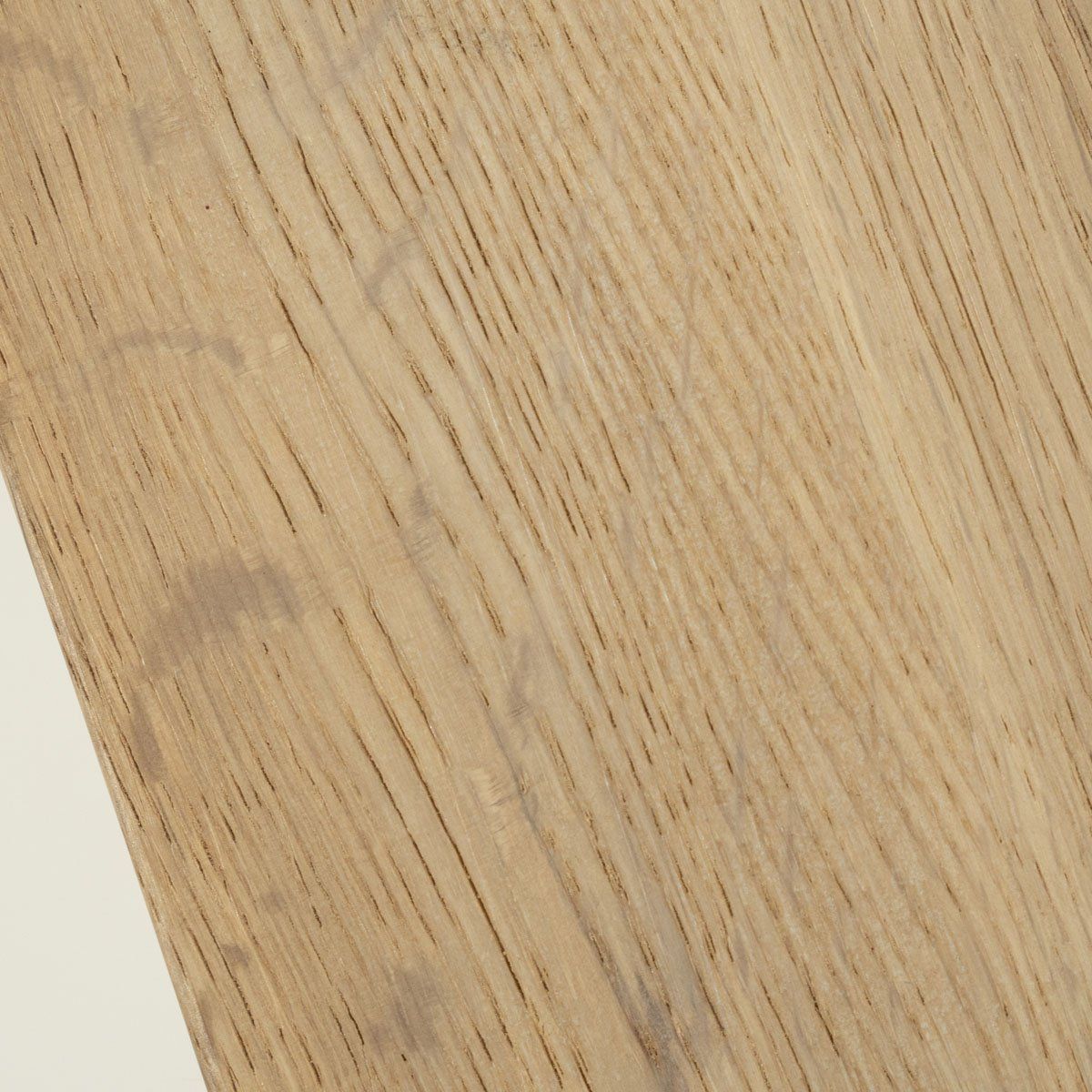 Eleonora Jake Salontafel