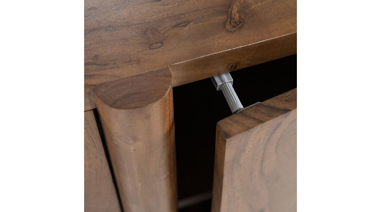 Eleonora Julian Dressoir