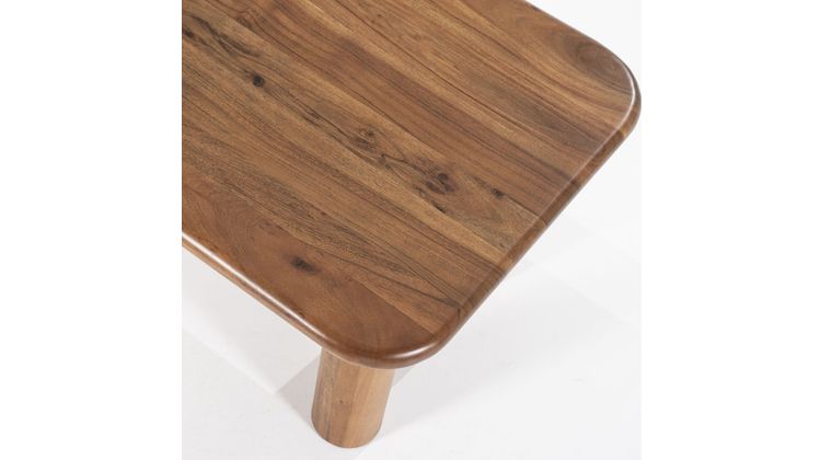 Eleonora Julian Salontafel