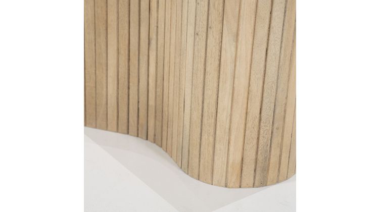 Eleonora Kira Bijzettafel