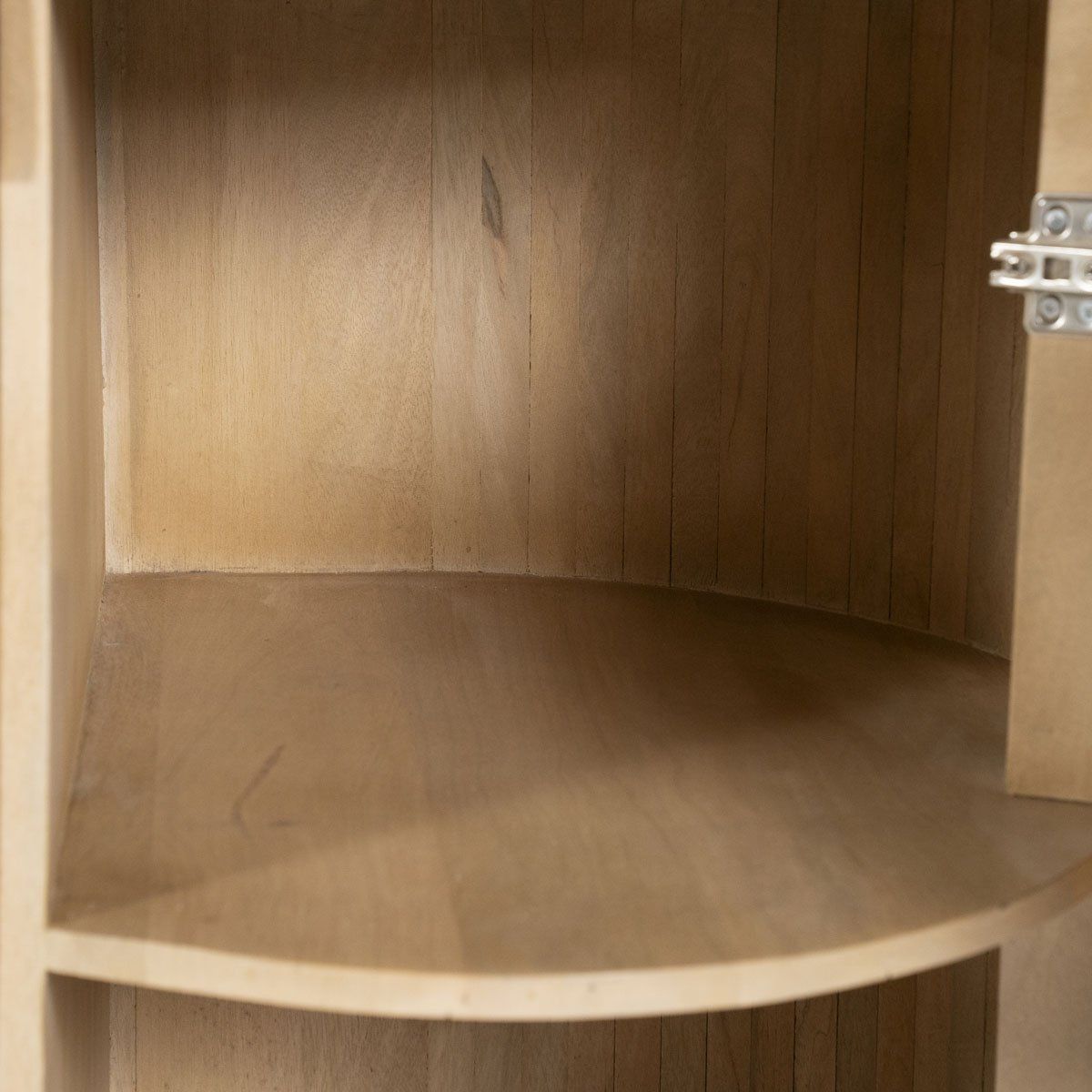 Eleonora Kira Bureau