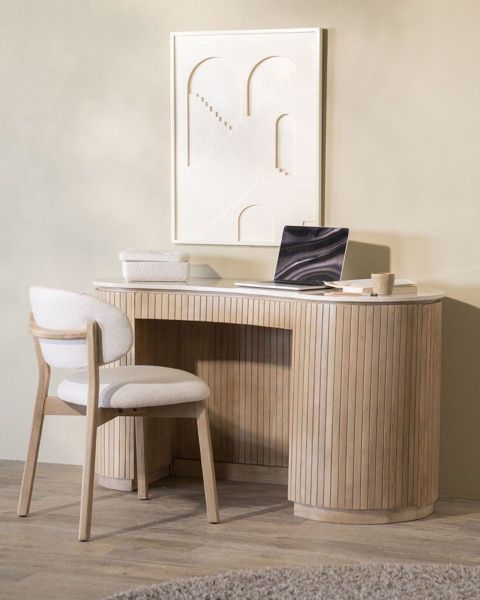 Eleonora Kira Bureau