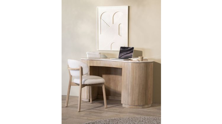 Eleonora Kira Bureau