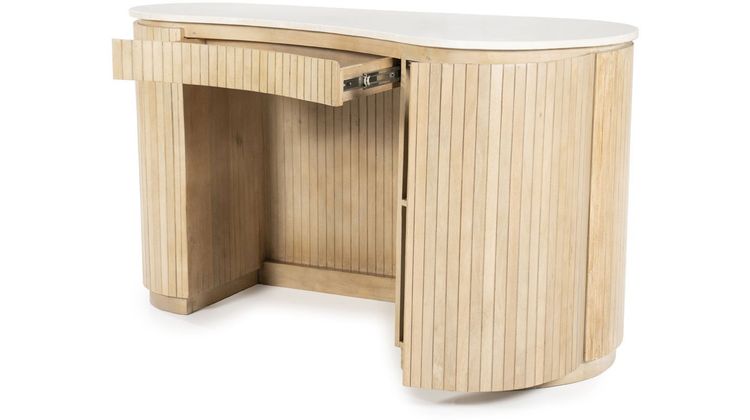 Eleonora Kira Bureau