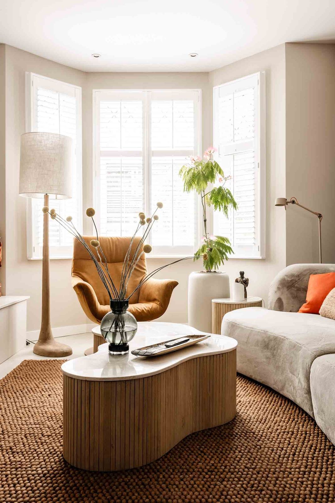 Eleonora Kira Salontafel