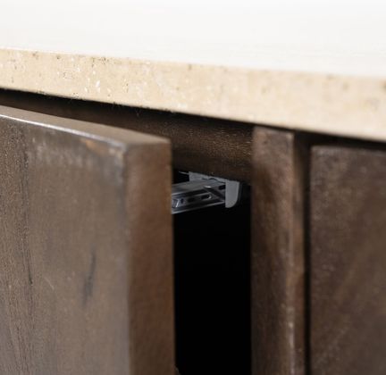Eleonora Lio Dressoir