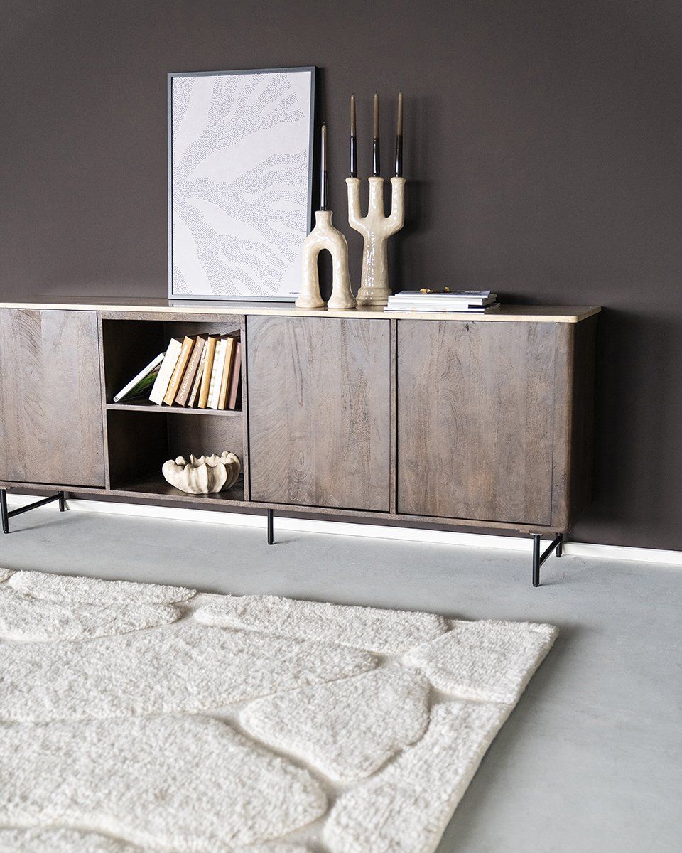 Eleonora Lio Dressoir