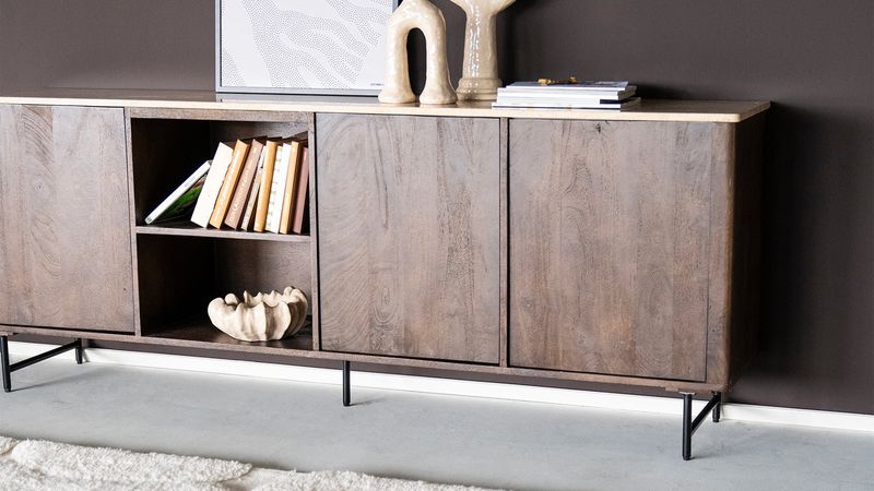 Eleonora Lio Dressoir