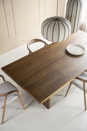 Eleonora Lira Eettafel