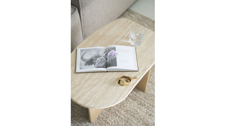 Eleonora Lova Bijzettafel