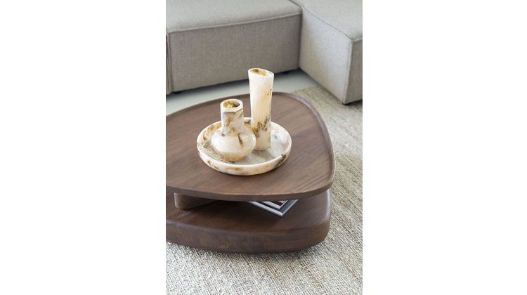 Eleonora Nino Salontafel
