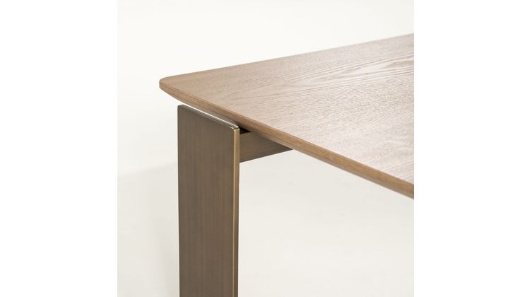 Eleonora Robert Salontafel