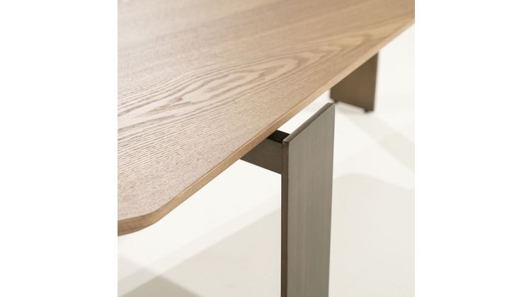 Eleonora Robert Salontafel