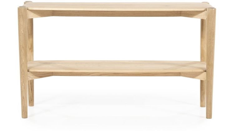 Eleonora Selbu Dressoir