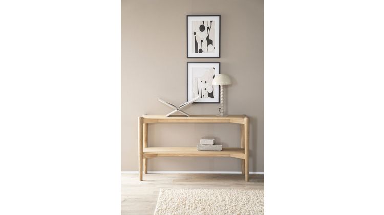 Eleonora Selbu Dressoir