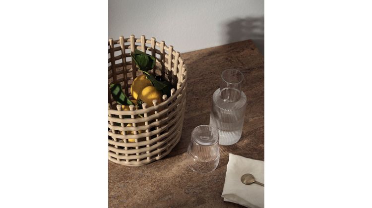 Ferm Living Ceramic Mand