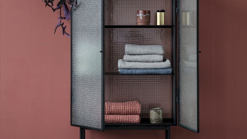Ferm Living Haze Vitrinekast