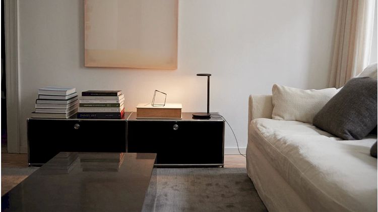 Flos Oblique Qi Tafellamp