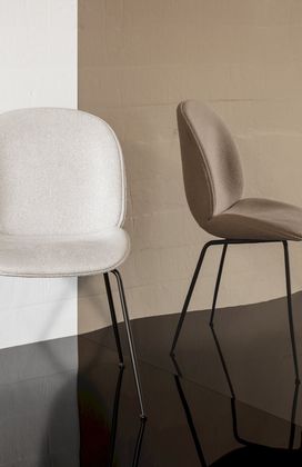 GUBI Beetle Eetkamerstoel