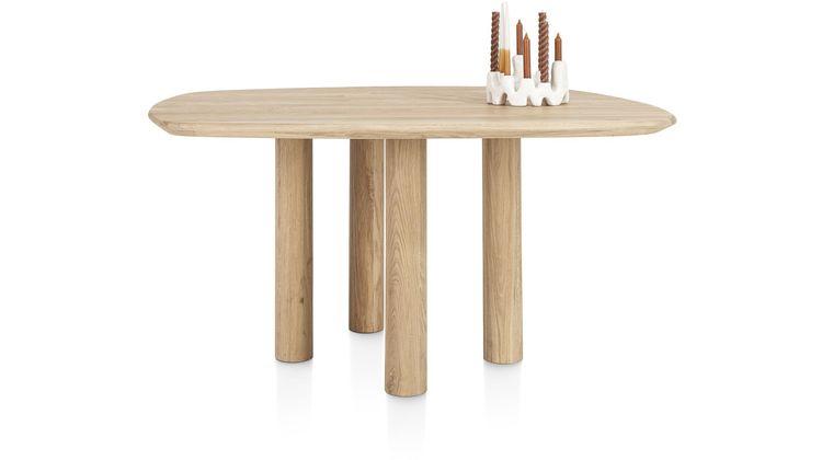 Henders en Hazel Azulo Eettafel