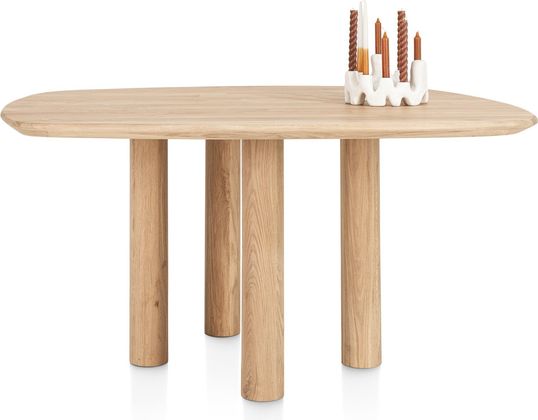 Henders en Hazel Azulo Eettafel