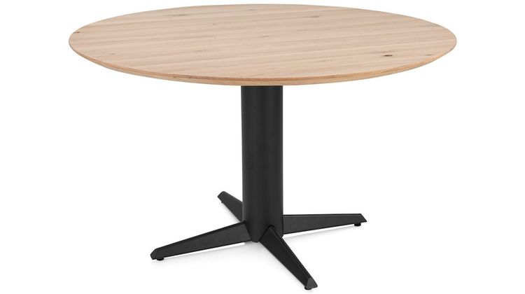 Henders en Hazel Caletta Zwarte Poten Eettafel